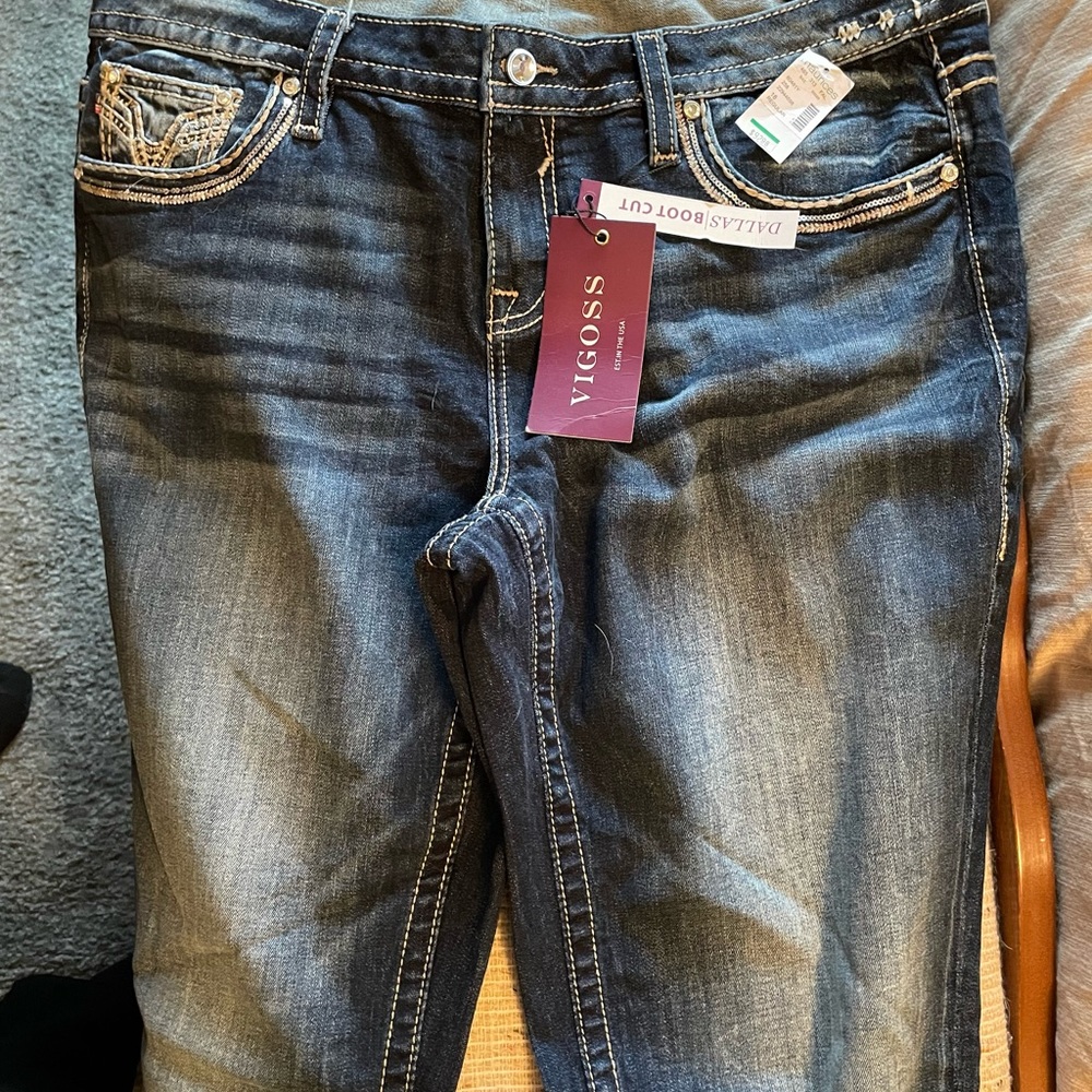 Brand New VIGOSS Boot Cut Jeans. Size 18  33 L. Never worn.